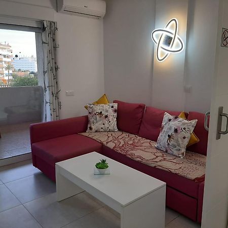 Encanto Costa Del Sol Benal Beach Monolocale Suite Vista Mare Benalmádena Exteriör bild