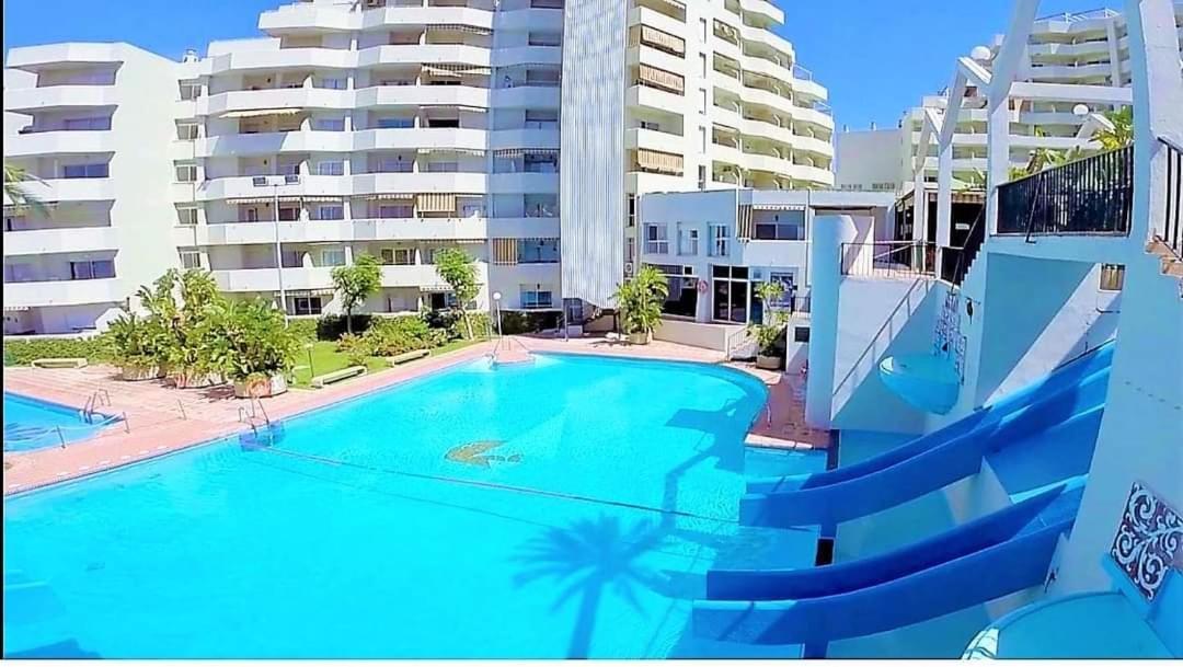 Encanto Costa Del Sol Benal Beach Monolocale Suite Vista Mare Benalmádena Exteriör bild